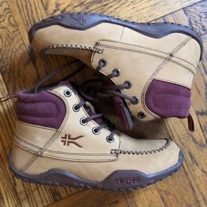 Kuru Women’s Boots - Size 8.5 - Tan and Maroon